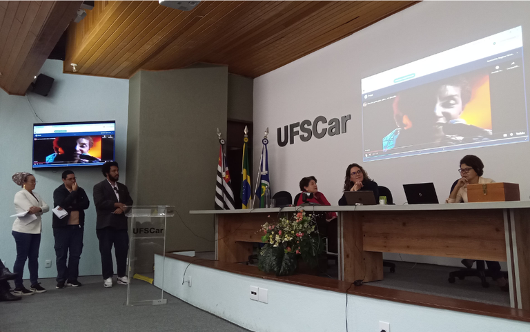 Apresentação da proposta do título de Doutora Honoris Causa à Leci Brandão. Títuo Honoris - UFSCar Antirracista.png